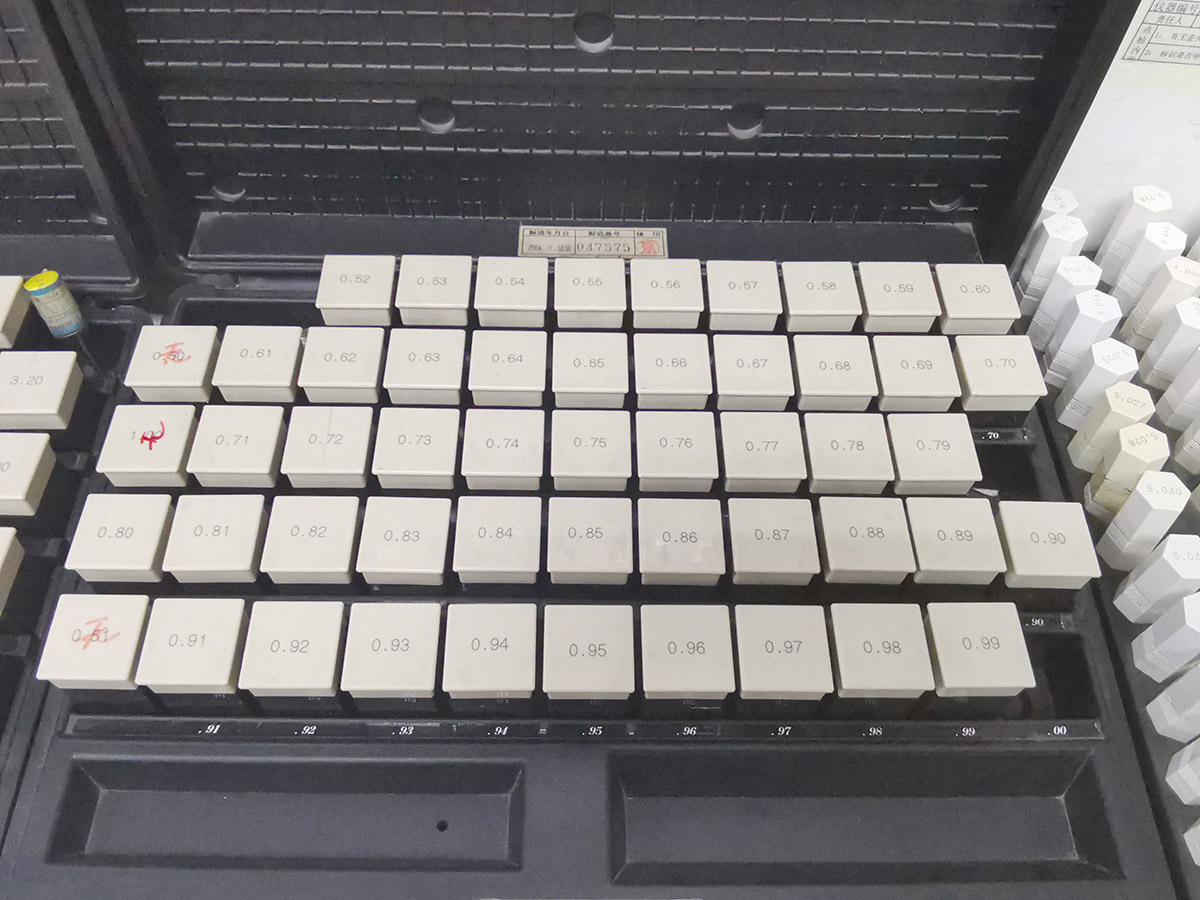 27c6e5bce897bbb8b6d8eea73c20f09